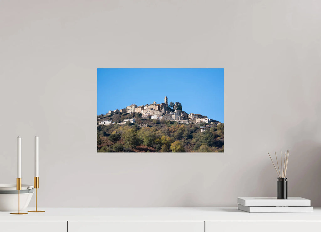 45 x 30 cm, Tirage photo sur Fuji Crystal DP Photo d’art du village de Loreto-di-Casinca (Corse) Ref.117