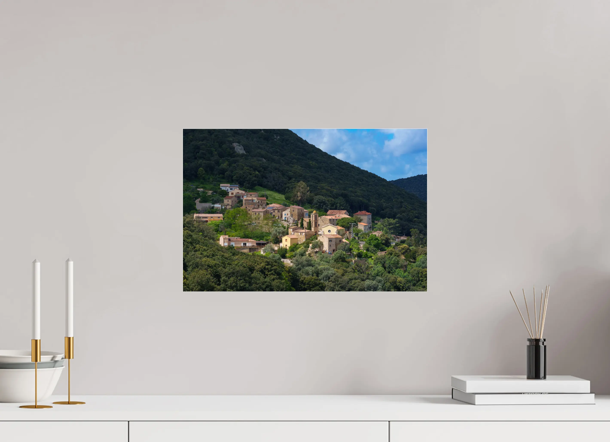 Photo d’Art de Villanova en Corse – Village de Montagne et Clocher en HD | Décoration Murale Authentique Ref.21 corsevision