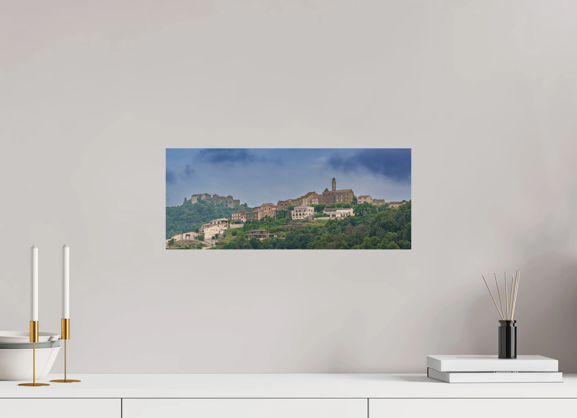 Photo d’Art de Sorbo-Ocagnano en Corse – Village Perché et Clocher en HD | Décoration Murale Authentique Ref.33 corsevision