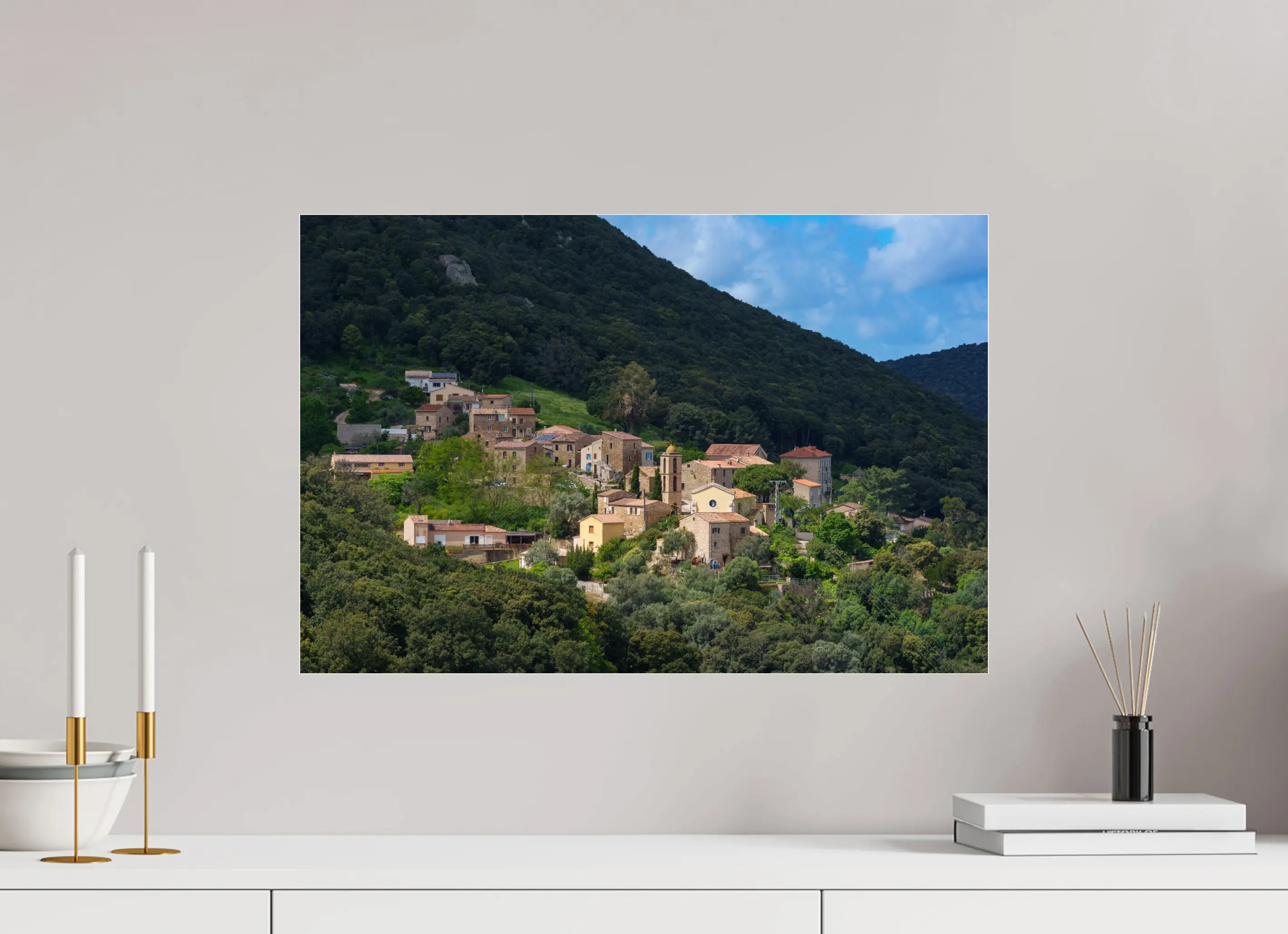 Photo d’Art de Villanova en Corse – Village de Montagne et Clocher en HD | Décoration Murale Authentique Ref.21 corsevision