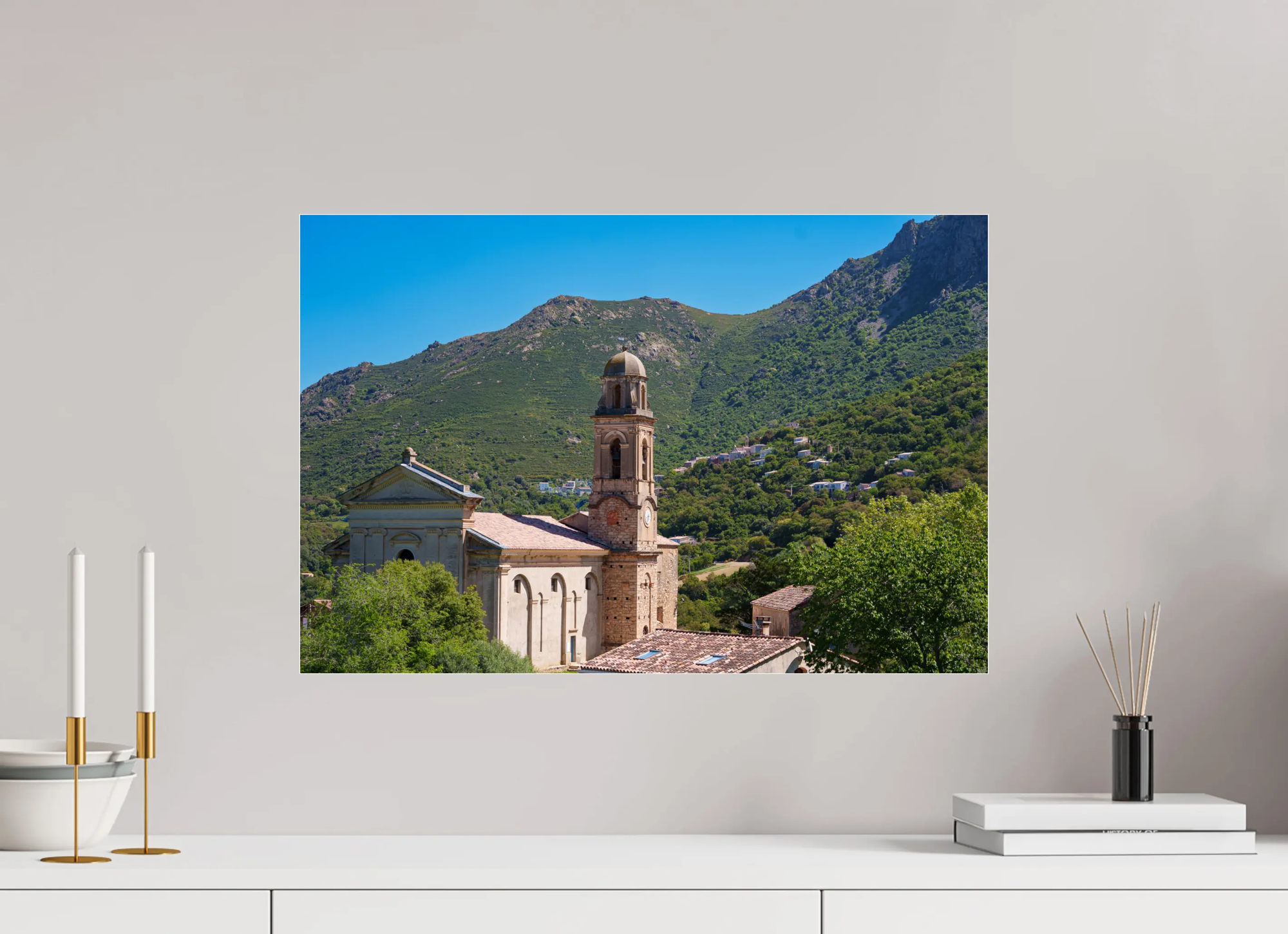 Photo d’Art de Feliceto en Corse – Église et Village Montagnard en HD | Décoration Murale Authentique Ref.28 corsevision