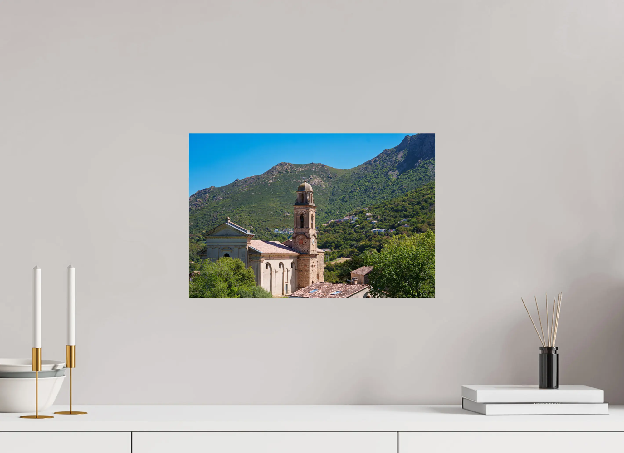 Photo d’Art de Feliceto en Corse – Église et Village Montagnard en HD | Décoration Murale Authentique Ref.28 corsevision