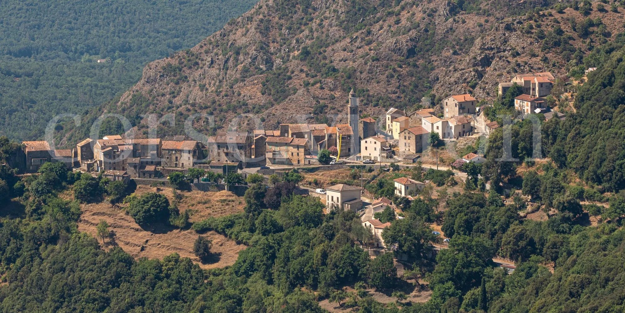 Castellare-di-Mercurio, balcon sur les montagnes corses – Photo d’art en tirage papier ou plexiglas Ref.46 corsevision