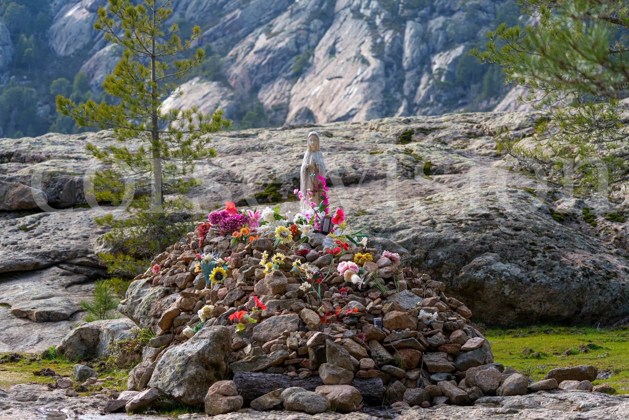 Vierge du col de Vergio – Photo d’art en Corse (papier, plexi) Ref.33 corsevision