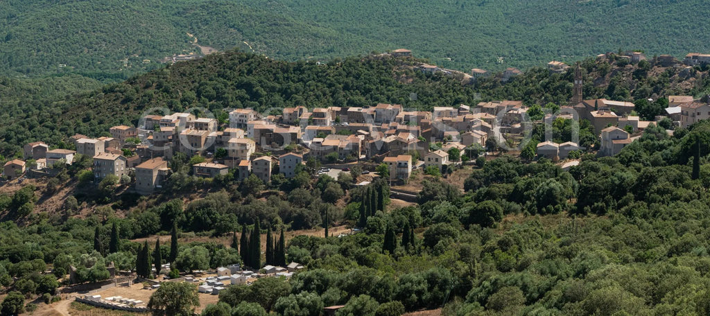 Moltifao – Photo d’art du village corse (Papier, plexi) Réf.18 corsevision