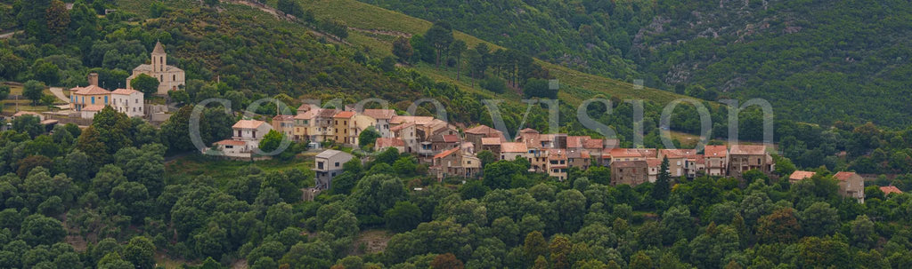 Noceta – Photo d’art du village corse (papier, plexi) Ref.30 corsevision