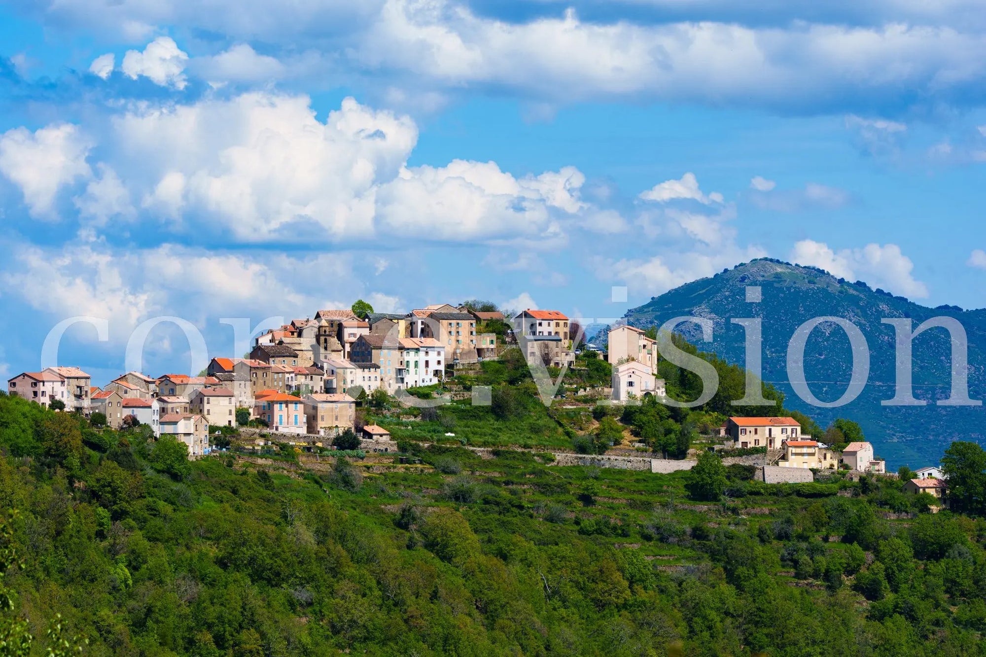 Riventosa, village suspendu en Haute-Corse – Photo d’art pour déco murale, tirage papier ou plexi Ref.48 corsevision
