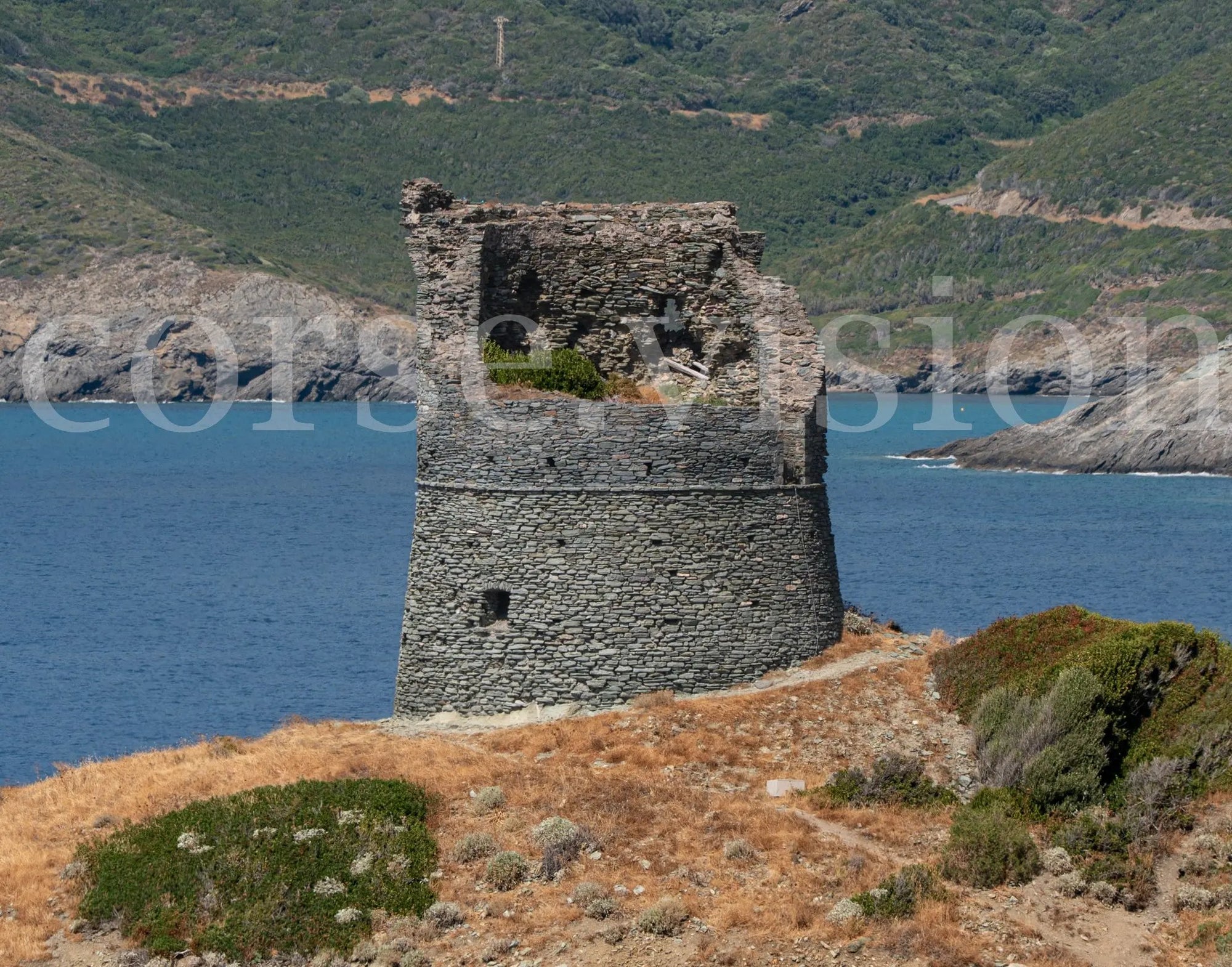 Tour Génoise de Scalo en Corse (photo d’art : papier, plexi) Ref.65 corsevision