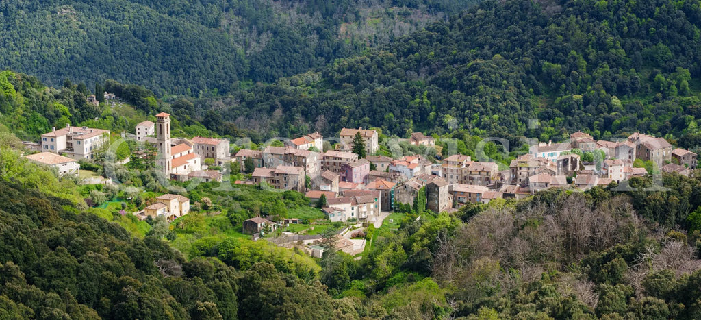 Vico, perle de la Corse-du-Sud – Photo d'art en tirage papier ou plexiglas Ref.37 corsevision