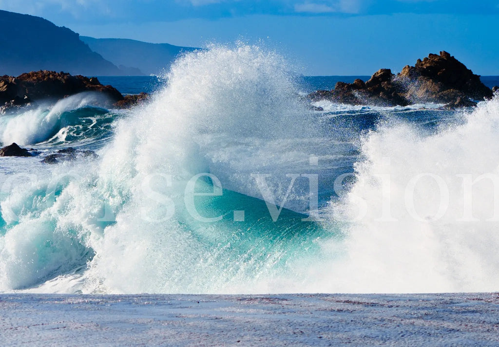 Vagues spectaculaires – Plage du Liamone, photo d’art corse (papier, plexi) Ref.63 corsevision