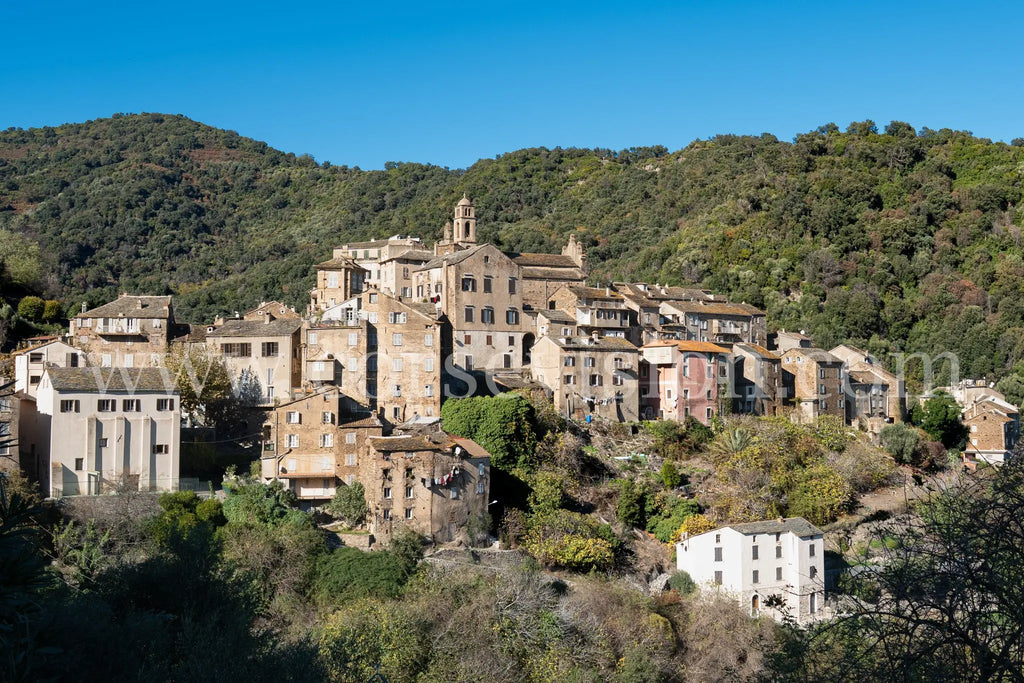 Vescovato – Photo d’art | Tirage papier & plexiglas Ref.115 corsevision