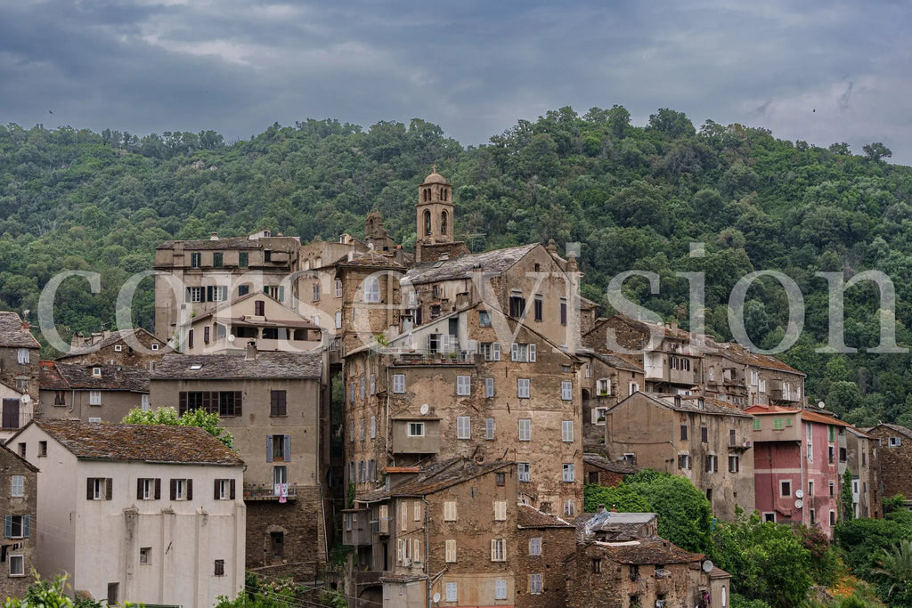 Vescovato, village de caractère en Haute-Corse – Photo d’art (papier, plexi) Réf.14 corsevision