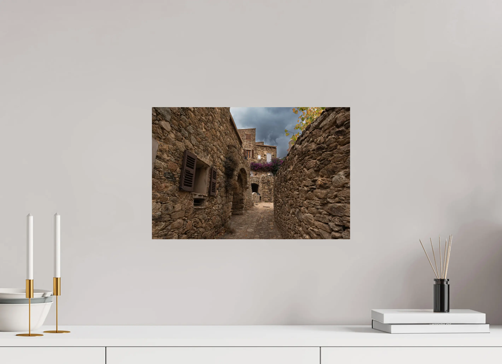 45 x 30 cm, Tirage photo sur Fuji Crystal DP Ruelle d’Urtaca – Photo d’art en Corse (Papier, plexi) Ref.107