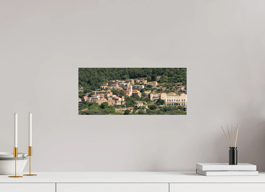 Photo d’Art du Village d’Ota en Corse – Architecture Traditionnelle en HD | Décoration Murale Authentique Ref.35 corsevision