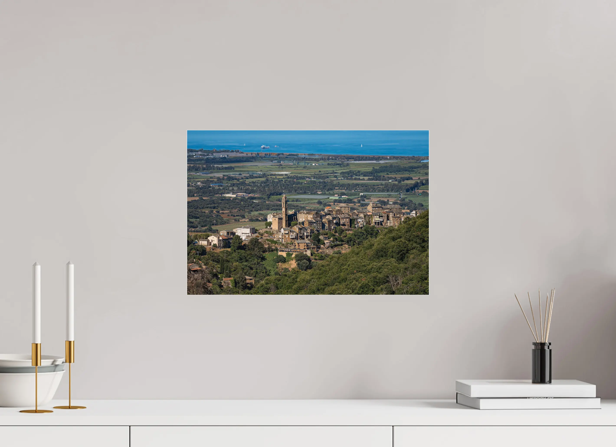 Venzolasca, village corse avec vue sur mer – Photo d’art en tirage papier ou plexiglas Ref.22 corsevision