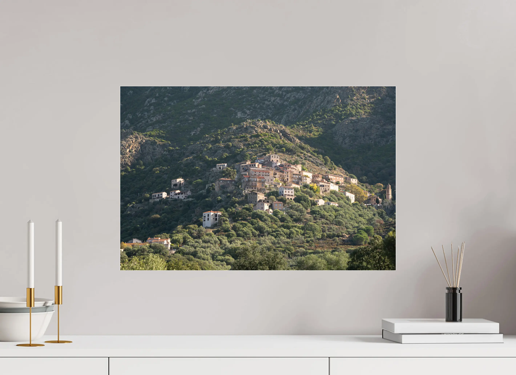 60 x 40 cm, Tirage Photo sur Plexi Lama – Photo d’art du village corse (papier, plexi) Ref.112