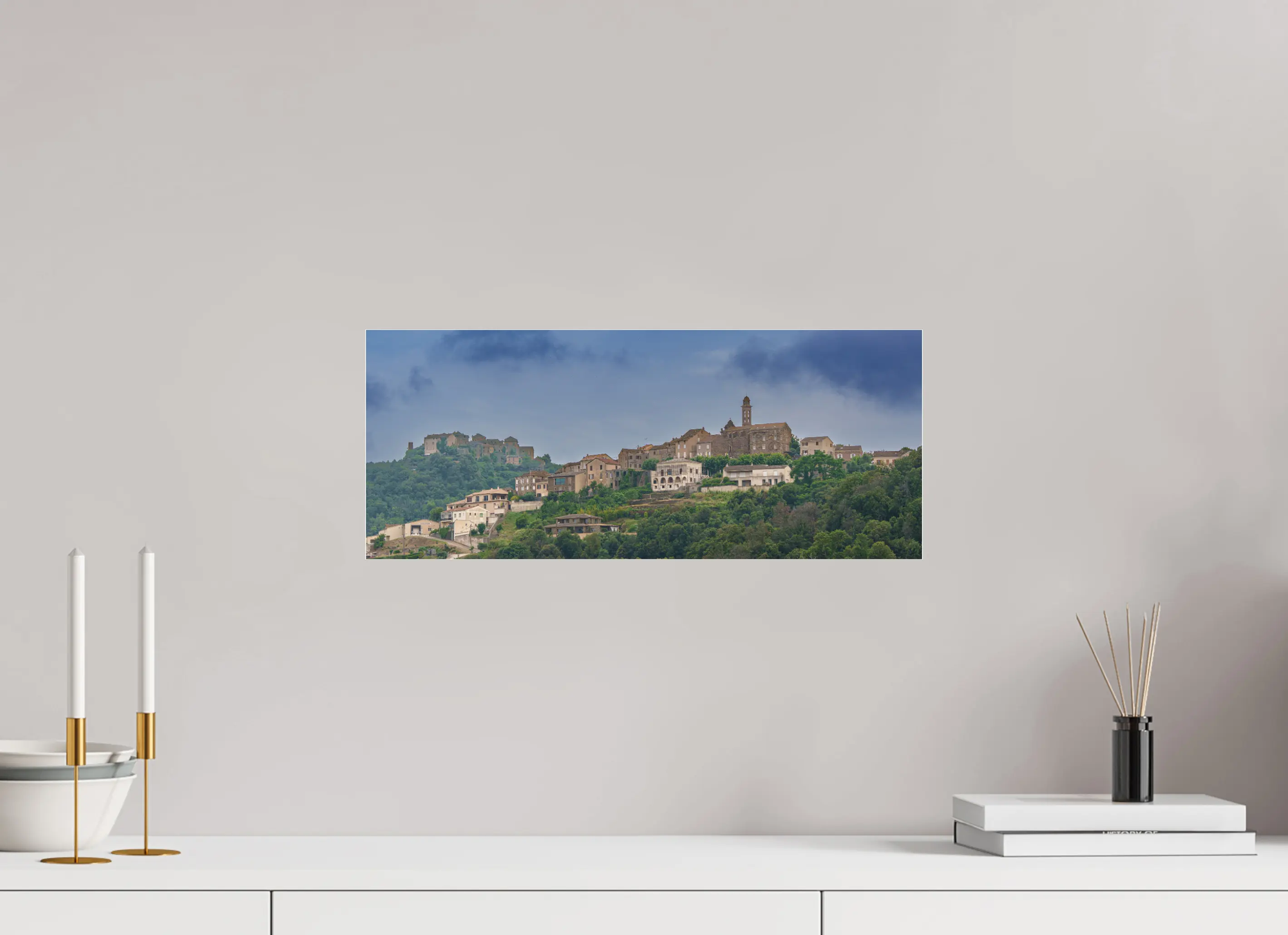 Photo d’Art de Sorbo-Ocagnano en Corse – Village Perché et Clocher en HD | Décoration Murale Authentique Ref.33 corsevision