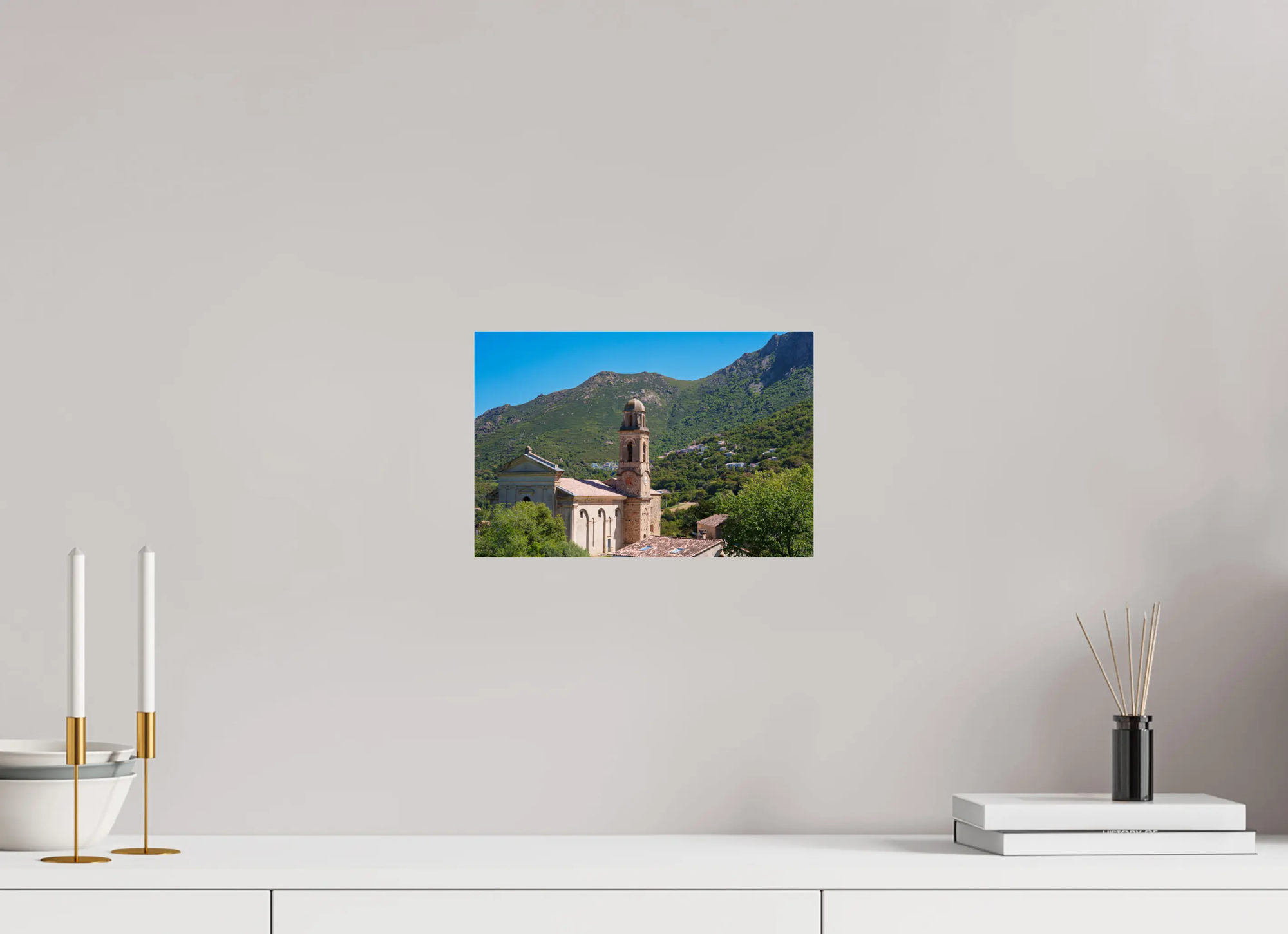Photo d’Art de Feliceto en Corse – Église et Village Montagnard en HD | Décoration Murale Authentique Ref.28 corsevision