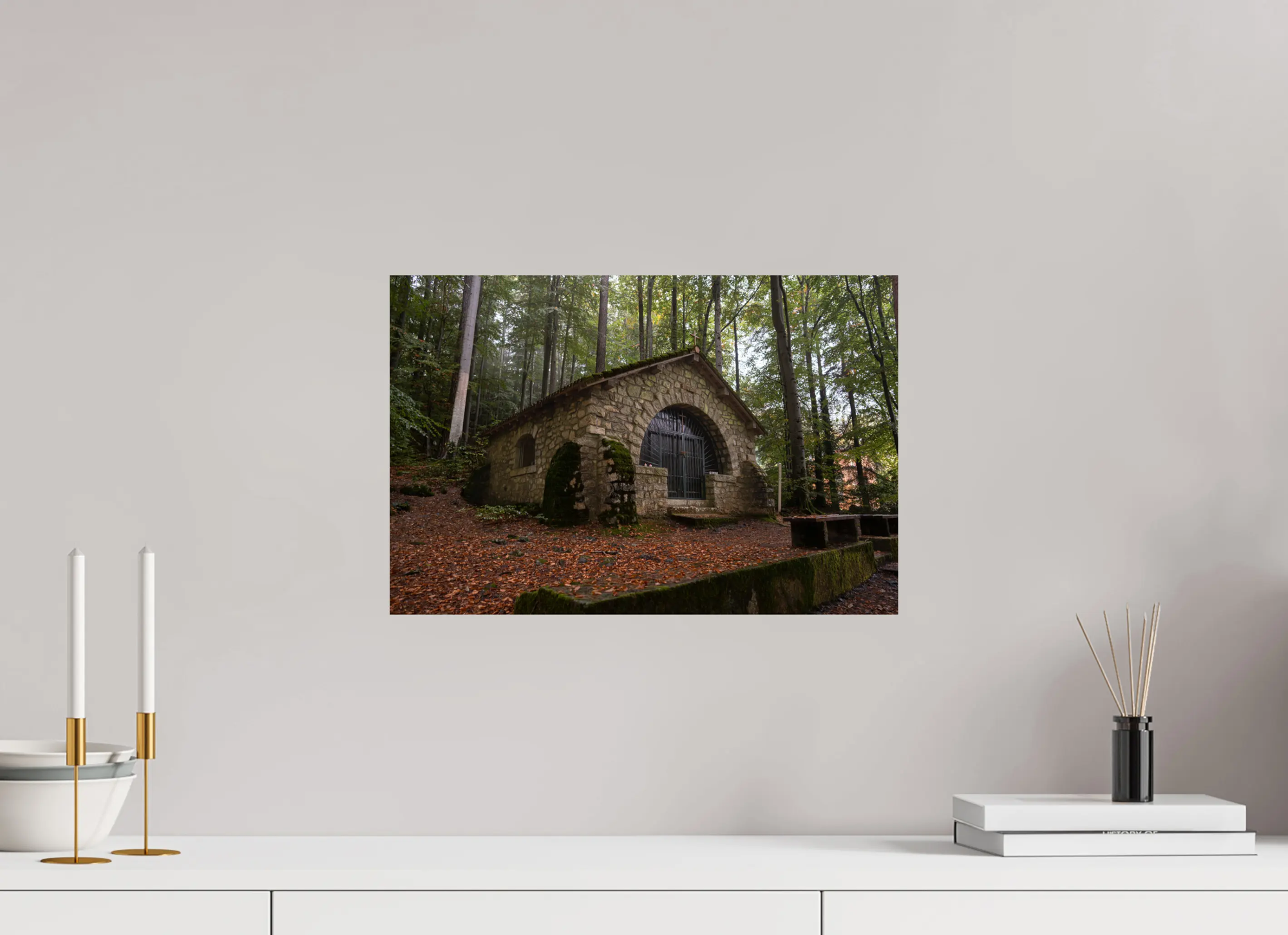 45 x 30 cm, Tirage photo sur Fuji Crystal DP Chapelle de Vizzavona – photo d’art (papier, plexi) Ref.103